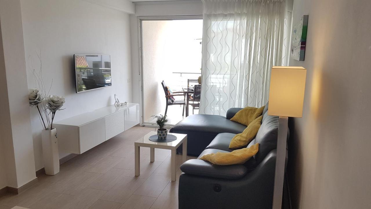 Luna Apartment Poreč Exteriör bild